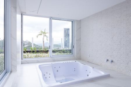 Apartamento à venda com 112m², 3 quartos e 2 vagashidro massagen / sauna 