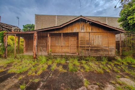 Casa Fundos de casa à venda com 2 quartos, 232m² em Jardim Floresta, Porto Alegre