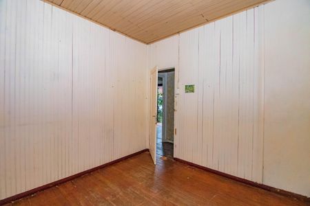 Quarto 2 de casa à venda com 2 quartos, 232m² em Jardim Floresta, Porto Alegre