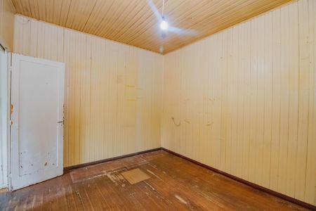 Quarto 1 de casa à venda com 2 quartos, 232m² em Jardim Floresta, Porto Alegre