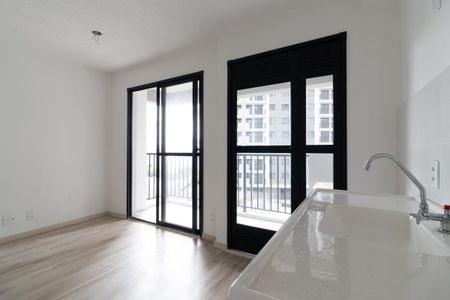 Apartamento para alugar com 42m², 2 quartos e 1 vaga Apartamento para alugar com 42m², 2 quartos e 1 vagaSala/Cozinha