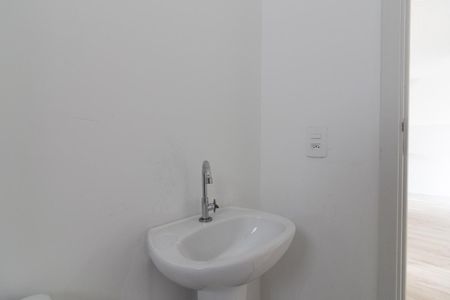 Apartamento para alugar com 42m², 2 quartos e 1 vaga Apartamento para alugar com 42m², 2 quartos e 1 vagaBanheiro