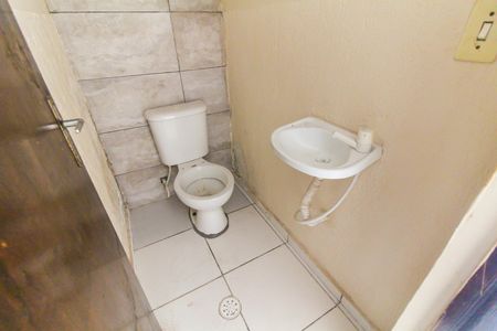 Casa de condomínio à venda com 62m², 2 quartos e sem vaga Casa de condomínio à venda com 62m², 2 quartos e sem vagaLavabo