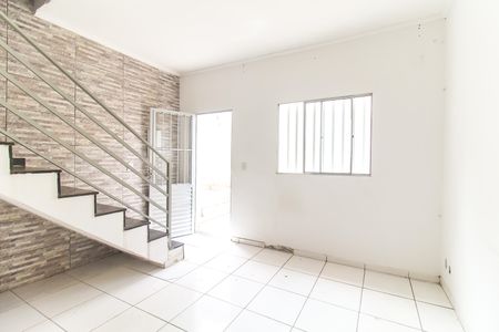 Casa de condomínio à venda com 62m², 2 quartos e sem vaga Casa de condomínio à venda com 62m², 2 quartos e sem vagaSala