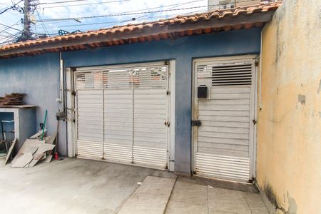 Casa de condomínio à venda com 62m², 2 quartos e sem vaga Casa de condomínio à venda com 62m², 2 quartos e sem vagaEntrada