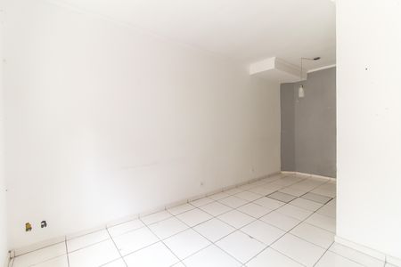 Casa de condomínio à venda com 62m², 2 quartos e sem vaga Casa de condomínio à venda com 62m², 2 quartos e sem vagaSala