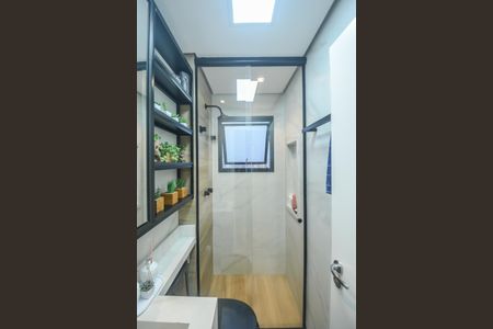 Apartamento à venda com 58m², 2 quartos e 2 vagasBanheiro da Suíte