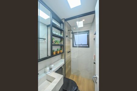 Apartamento à venda com 58m², 2 quartos e 2 vagasBanheiro da Suíte