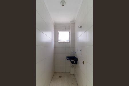 Área de Serviço de apartamento para alugar com 2 quartos, 45m² em Jardim Santa Adelia, São Paulo