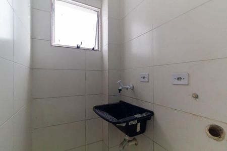 Área de Serviço de apartamento para alugar com 2 quartos, 45m² em Jardim Santa Adelia, São Paulo
