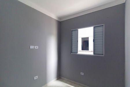 Quarto 2 de apartamento para alugar com 2 quartos, 45m² em Jardim Santa Adelia, São Paulo