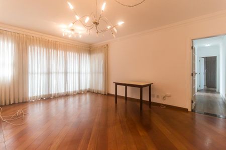 Apartamento para alugar com 110m², 3 quartos e 2 vagasSala