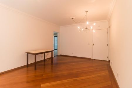 Apartamento para alugar com 110m², 3 quartos e 2 vagasSala