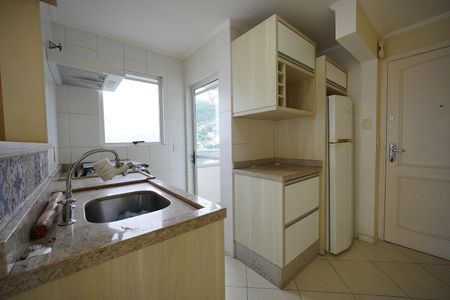 Apartamento para alugar com 85m², 2 quartos e 1 vaga Apartamento para alugar com 85m², 2 quartos e 1 vagaCozinha