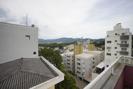 Vista de apartamento para alugar com 2 quartos, 85m² em Córrego Grande, Florianópolis