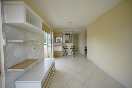 Sala de apartamento para alugar com 2 quartos, 85m² em Córrego Grande, Florianópolis