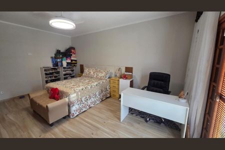 Foto 16 de casa à venda com 3 quartos, 234m² em Água Rasa, São Paulo