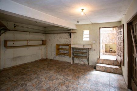 Casa à venda com 170m², 4 quartos e 1 vagaGaragem