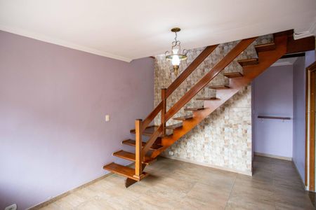 Sala de casa à venda com 4 quartos, 170m² em Vila Clara, São Paulo