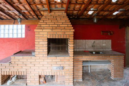 Casa à venda com 170m², 4 quartos e 1 vagaÁrea gourmet