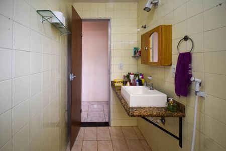 Apartamento para alugar com 70m², 2 quartos e 1 vagaBanheiro