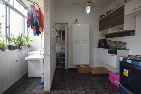 Apartamento para alugar com 70m², 2 quartos e 1 vagaCozinha e Área de Serviço