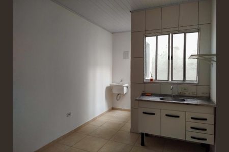 Casa para alugar com 20m², 1 quarto e sem vagaSala e cozinha