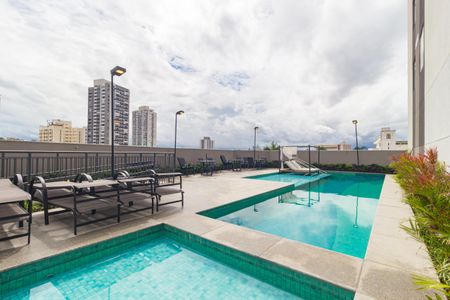 Apartamento à venda com 39m², 2 quartos e sem vagaPiscina