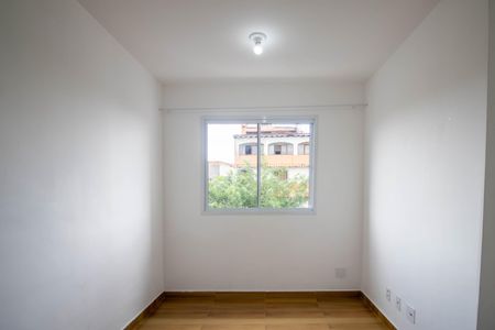 Sala de apartamento para alugar com 2 quartos, 42m² em Parque Arariba, São Paulo