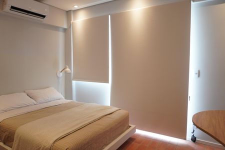 Quarto com Blackout de kitnet/studio para alugar com 1 quarto, 20m² em República, São Paulo