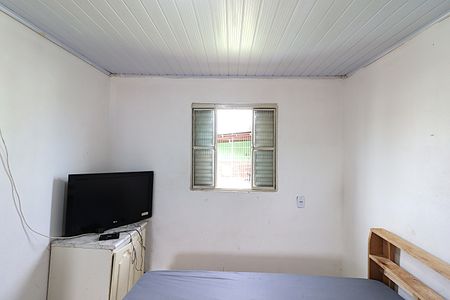 Quarto de kitnet/studio para alugar com 1 quarto, 35m² em Rubem Berta, Porto Alegre