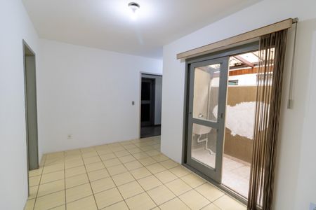 Sala de apartamento à venda com 1 quarto, 36m² em Petrópolis, Porto Alegre