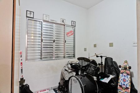 Casa à venda com 315m², 5 quartos e 4 vagasEdícula - quarto 2