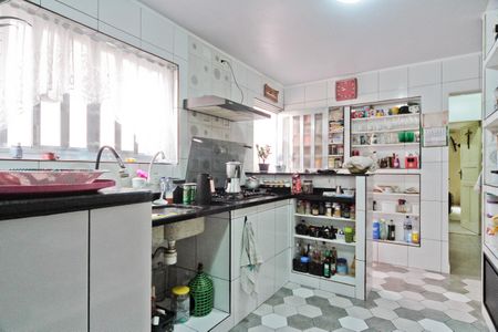 Casa à venda com 315m², 5 quartos e 4 vagasCozinha