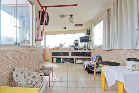 Casa à venda com 315m², 5 quartos e 4 vagasÁrea de lazer