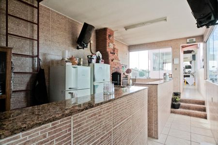 Casa à venda com 315m², 5 quartos e 4 vagasÁrea de lazer