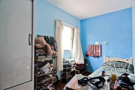 Casa à venda com 315m², 5 quartos e 4 vagasQuarto 2