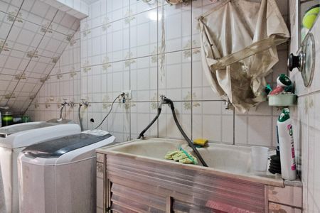 Casa à venda com 315m², 5 quartos e 4 vagasÁrea de Serviço