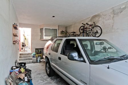 Casa à venda com 315m², 5 quartos e 4 vagasÁrea externa