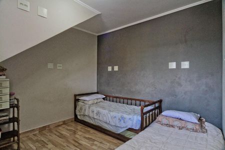 Casa à venda com 315m², 5 quartos e 4 vagasQuarto 3