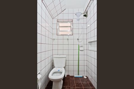 Casa à venda com 315m², 5 quartos e 4 vagasBanheiro da Suíte 1