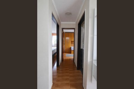 Corredor de apartamento à venda com 2 quartos, 65m² em Cidade das Flores, Osasco