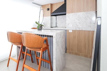 Apartamento à venda com 127m², 3 quartos e 2 vagas Apartamento à venda com 127m², 3 quartos e 2 vagasVaranda