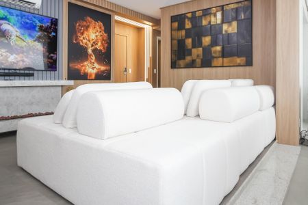 Apartamento à venda com 127m², 3 quartos e 2 vagas Apartamento à venda com 127m², 3 quartos e 2 vagasSala