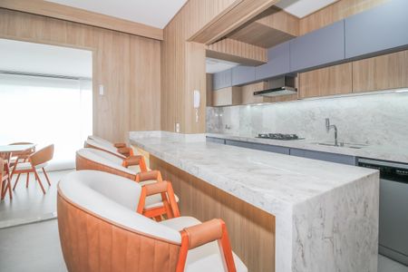 Apartamento à venda com 127m², 3 quartos e 2 vagas Apartamento à venda com 127m², 3 quartos e 2 vagasCozinha