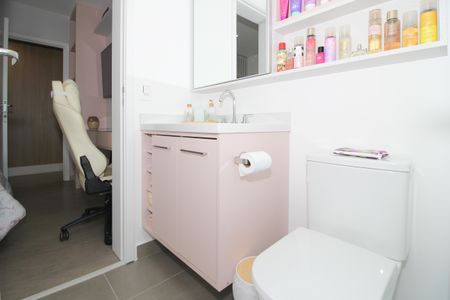 Apartamento à venda com 127m², 3 quartos e 2 vagas Apartamento à venda com 127m², 3 quartos e 2 vagasBanheiro da Suíte 3