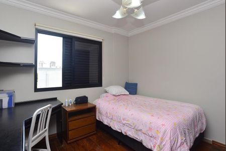 Apartamento à venda com 157m², 3 quartos e 3 vagas Apartamento à venda com 157m², 3 quartos e 3 vagasQuarto 4 Suíte