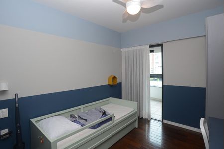 Apartamento à venda com 157m², 3 quartos e 3 vagas Apartamento à venda com 157m², 3 quartos e 3 vagasQuarto 1