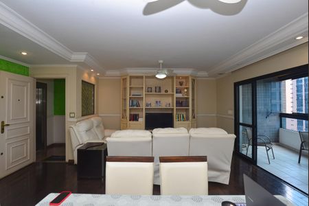 Apartamento à venda com 157m², 3 quartos e 3 vagas Apartamento à venda com 157m², 3 quartos e 3 vagasSala