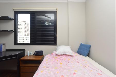 Apartamento à venda com 157m², 3 quartos e 3 vagas Apartamento à venda com 157m², 3 quartos e 3 vagasQuarto 4 Suíte